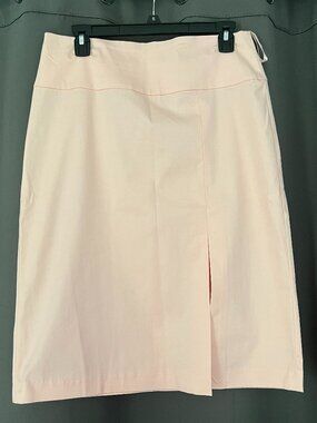 Banana Republic Pink Pencil Skirt, size 6.